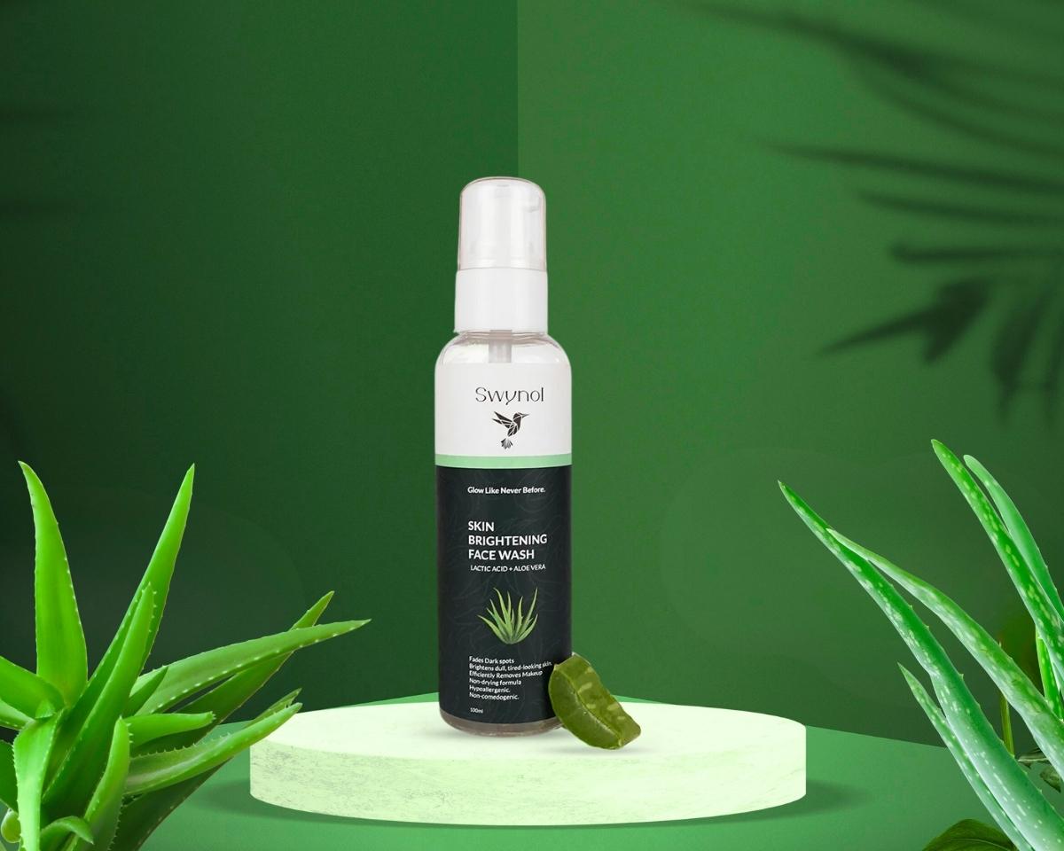 A refreshing face wash with Aloe Vera & Lactic Acid, designed to cleanse, soothe, and target skin concerns like dullness, dryness, and uneven texture.